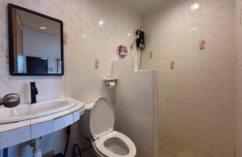 Bang Bao Bay Hotel | Cliff Cottage Resort