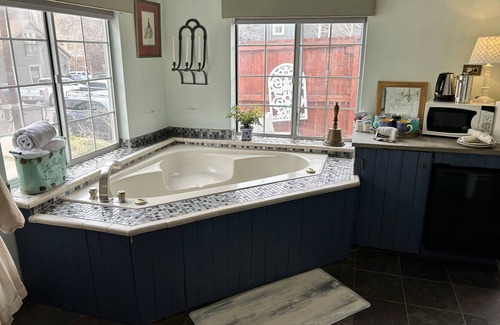 Morrison Bed & Breakfast | Cliff House Lodge B&B
