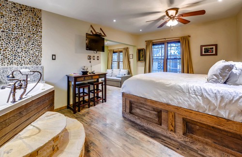 Morrison Bed & Breakfast | Cliff House Lodge B&B