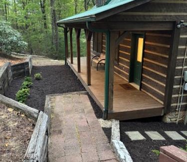 Ferguson House | Cliffside by Leatherwood Mountains Resort