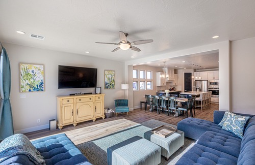 St. George Villa | Cliffside Retreat at The Ledges *Resort Amenities Included!*