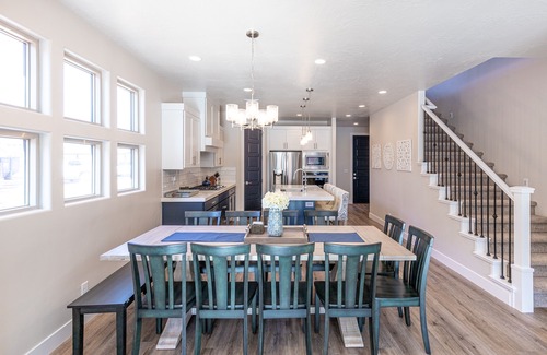 St. George Villa | Cliffside Retreat at The Ledges *Resort Amenities Included!*