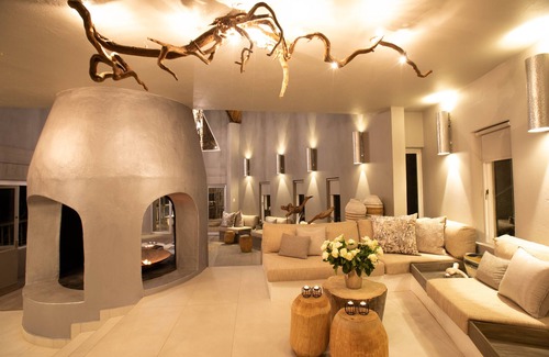 Vaalwater Hotel | Clifftop Exclusive Safari Hideaway