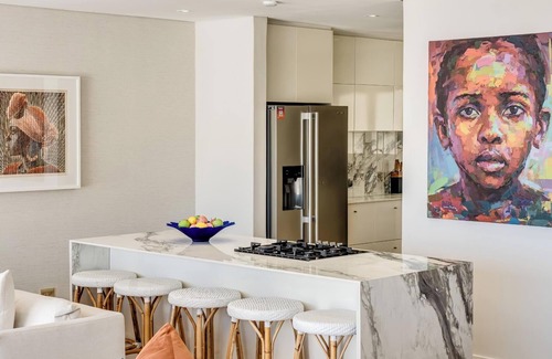 Bantry Bay Apartment | Clifton 3bed Penthouse Sea Views Dunmore Horizons