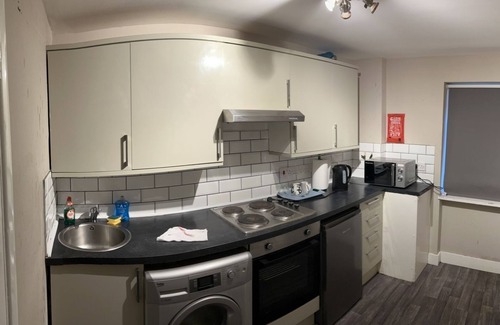 Gravesend Apartment | Clocktower Apartment