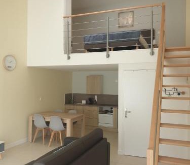 Cappelle-en-Pevele Apartment | Clos du Béron- Appartement meublé de tourisme