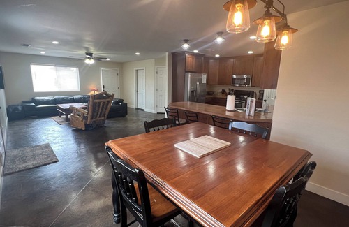 Page House | Close 2 Antelope Canyon Horseshoe Bend & Lake Powell