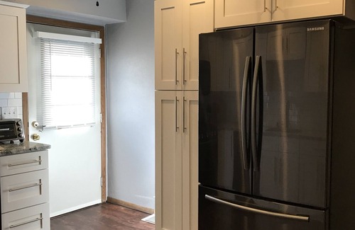 Greenfield House | Close to airport and downtown Milwaukee!