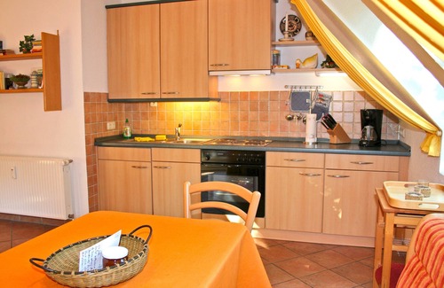Ostseebad Prerow Apartment | Close to beach apartment with Darßer forest view, Wi-Fi free, bright, comfortable, 5 min to the beach