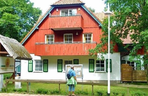Ostseebad Prerow Apartment | Close to beach apartment with Darßer forest view, Wi-Fi free, bright, comfortable, 5 min to the beach