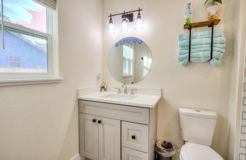 St. Augustine House | Close to downtown, 3BR,6Beds,Movies, Ping Pong,Fun