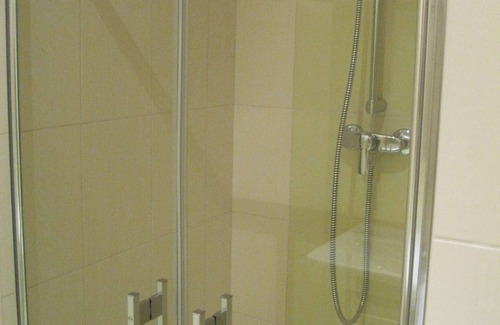 Karlovy Vary Apartment | Close to historical center, new and stylish apartment in a quiet villa, conservatory, wifi