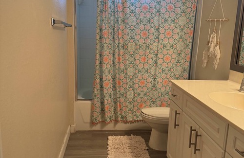 Palm Beach Gardens House | Close to PGA Blvd Shops and Restaurants