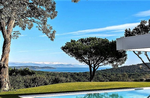 Ramatuelle Villa | close to the beaches of Escalet. style, architecture, comfort and luxe