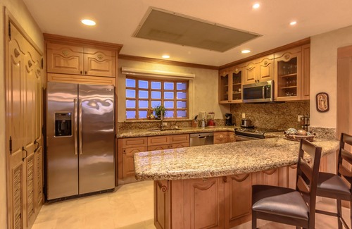 Los Cabos Condo | Closest 2 bedroom to Ocean! Overlooking Pool! PickelBall at Resort!