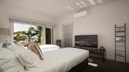 Russell House | Cloud 9