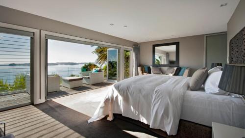 Russell House | Cloud 9