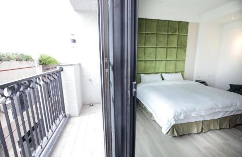 West Central District House | Cloud Hotel