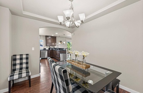 Eastside House | CLOUD VILLA: 3 storey house for bigger group