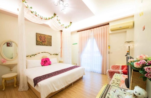 Dongshan Bed & Breakfast | Clover 248 B&B