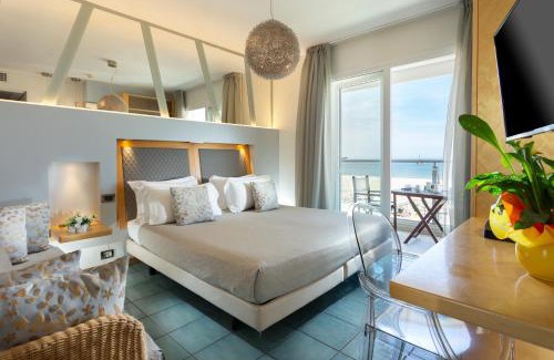 Marina Centro Hotel | Club House Hotel