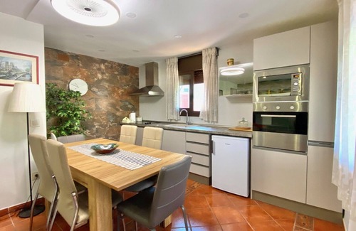 Mont Barbat Villa | Club Villamar - Wonderful villa with 2 kitchens, nice garden with bbq, fenced pool in a quiet are.