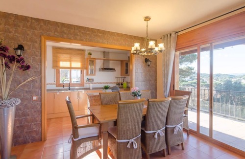 Mont Barbat Villa | Club Villamar - Nice villa with 2 kitchens with fantastic views over mountains just a 10 min driv.