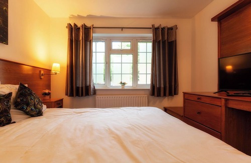 Winnersh Hotel | Club Wokinghm Hotel