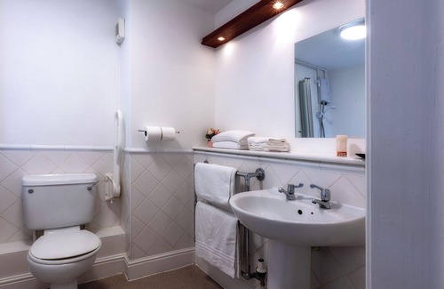 Winnersh Hotel | Club Wokinghm Hotel