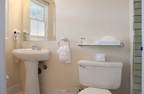 Montecito Hotel | Coast Village Inn - Santa Barbara