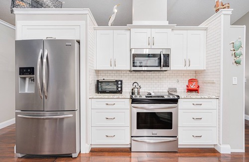 Port Orange House | Coastal Cottage-Heated Pool Home w/Fire Pit