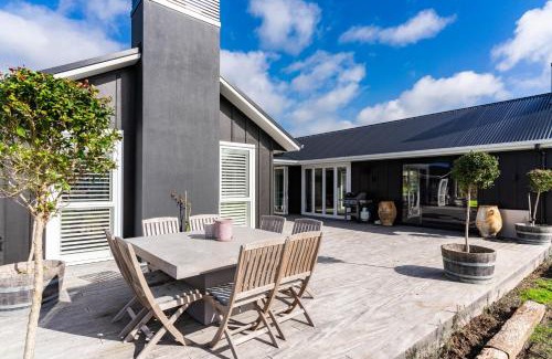 Mangawhai House | Coastal Country Retreat