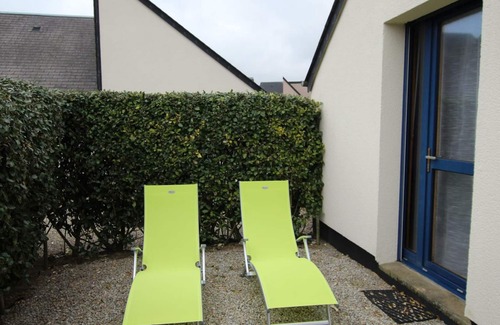 Surtainville Cottage | Coastal Haven: 2BR Home, WiFi, BBQ, Pet-Friendly, Steps from Beach