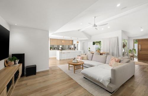 Mooloolaba House | Coastal Home in Mooloolaba