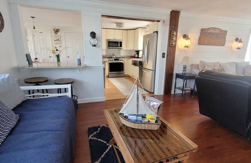 Biddeford House | Coastal home on Hills Beach Saco River UNE nearby Old Orchard Kennebunkport