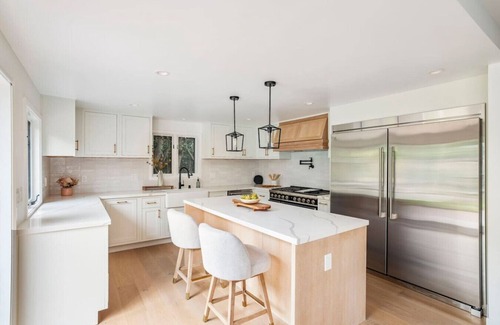 Pacific Palisades House | Coastal Luxury Home in Pacific Palisades – Month+