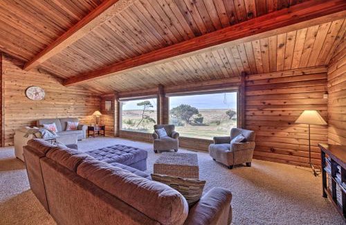 Warrenton House | Coastal Oregon Retreat with Grill 11 Mi to Astoria!