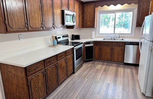 Straits House | Coastal SeaClusion Vacation Rental is located in Down East, Carteret County, NC