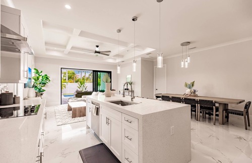 Naples Park House | Coastal Sol by Boutiq