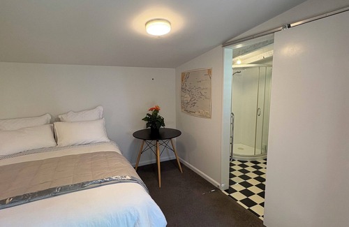 Te Awanga Apartment | Coastal studio