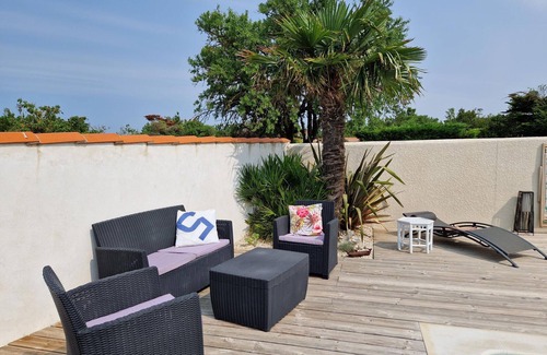 Angoulins House | Coastal Villa in Angoulins with Pool, Close to La Rochelle & Beaches, Sleeps 6