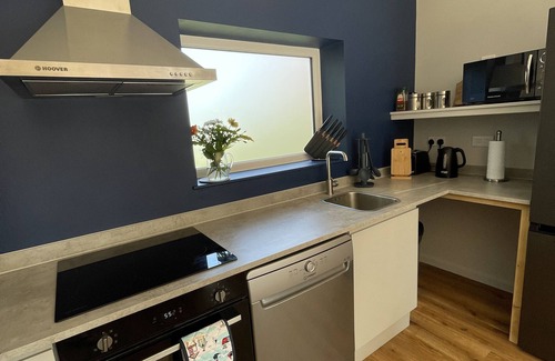 Wells-next-the-Sea House | Coastguard's Boathouse ,Wells-next-the-sea, close to beach, harbour, parking,EV