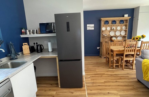 Wells-next-the-Sea House | Coastguard's Boathouse ,Wells-next-the-sea, close to beach, harbour, parking,EV