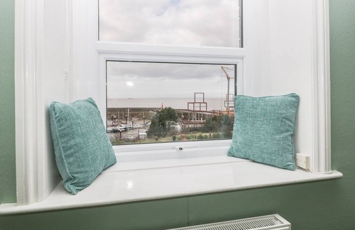 Watchet Cottage | COASTGUARDS COTTAGE, pet friendly, country holiday cottage in Watchet