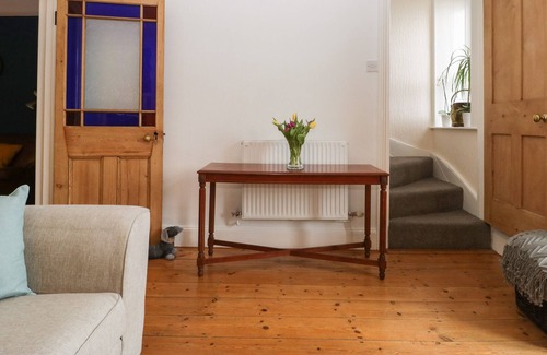 Watchet Cottage | COASTGUARDS COTTAGE, pet friendly, country holiday cottage in Watchet