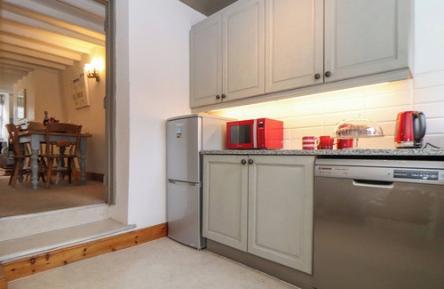 Kilkhampton Cottage | COBBLESTONE COTTAGE, family friendly, with a garden in Bude