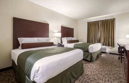 Victor Hotel | Cobblestone Hotel & Suites - Victor