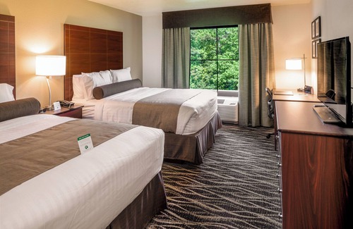 Fairfield Bay Hotel | Cobblestone Inn & Suites - Fairfield Bay
