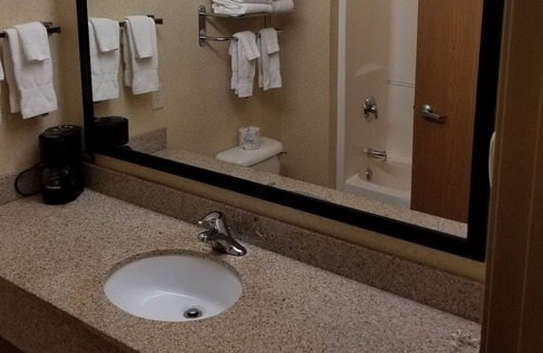 Ripon Hotel | Cobblestone Suites - Ripon