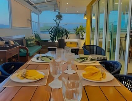 Porto das Dunas House | Cobertura Premium com Jacuzzi no GolfVille Resort Por Casamarinn